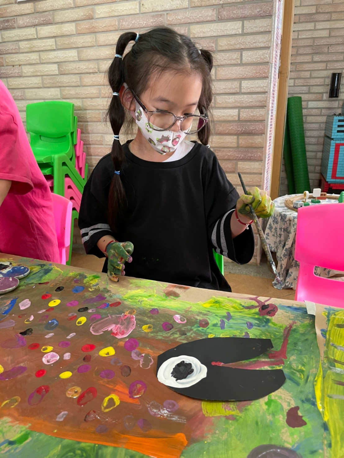 集體創作畫-我才不放手呢!