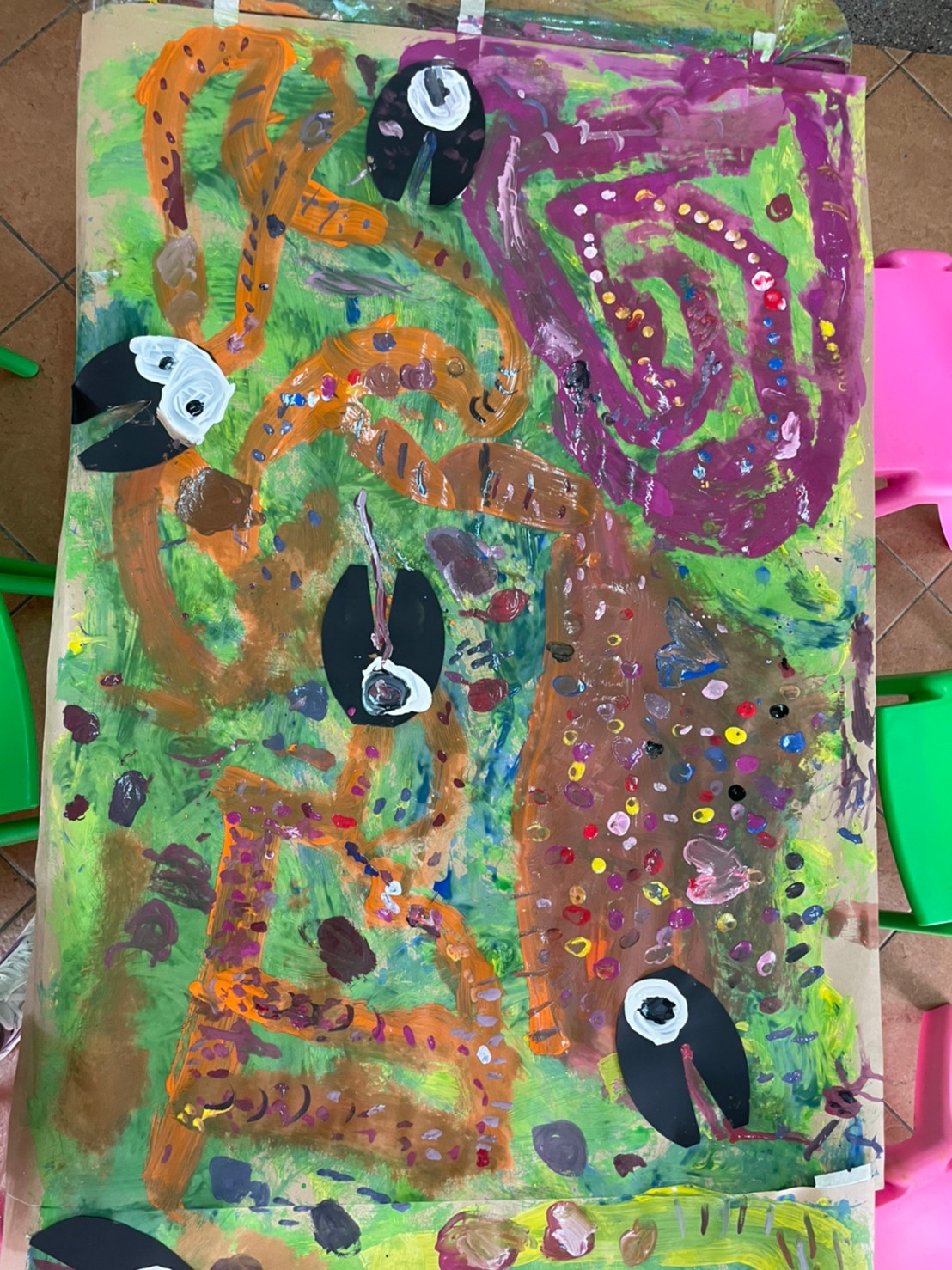 集體創作畫-我才不放手呢!